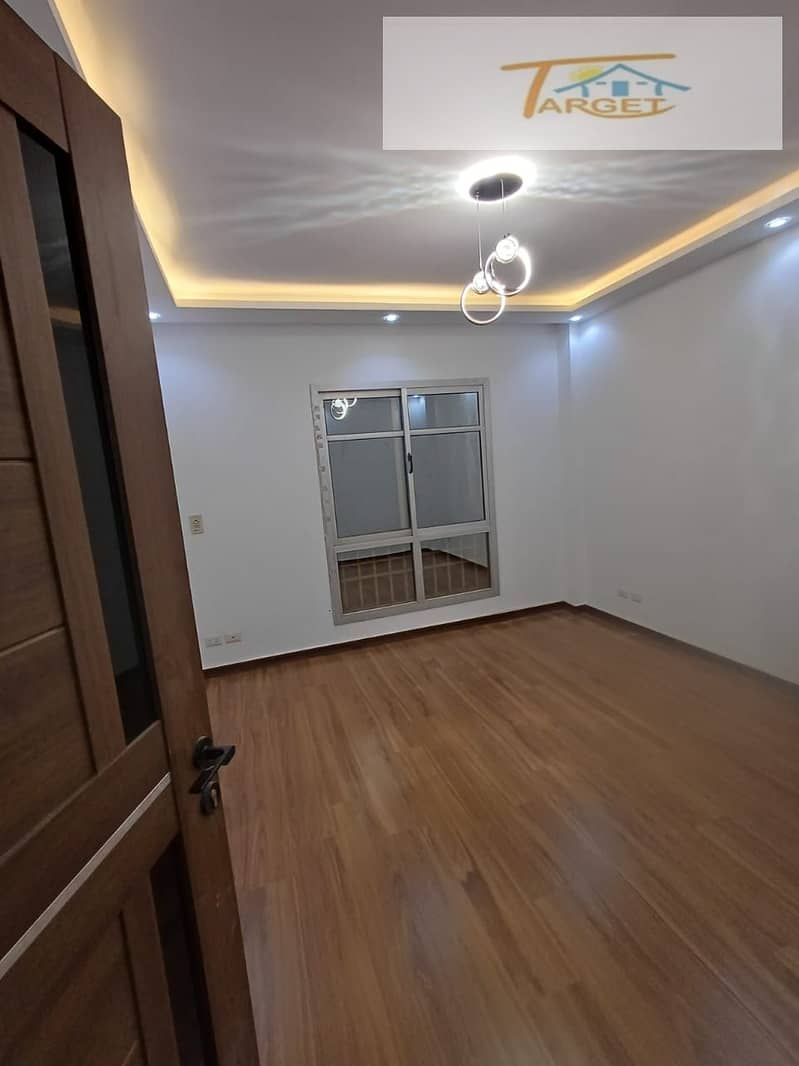 5 41011523-e53c-49e8-8d4e-78aec48a530e. jpg