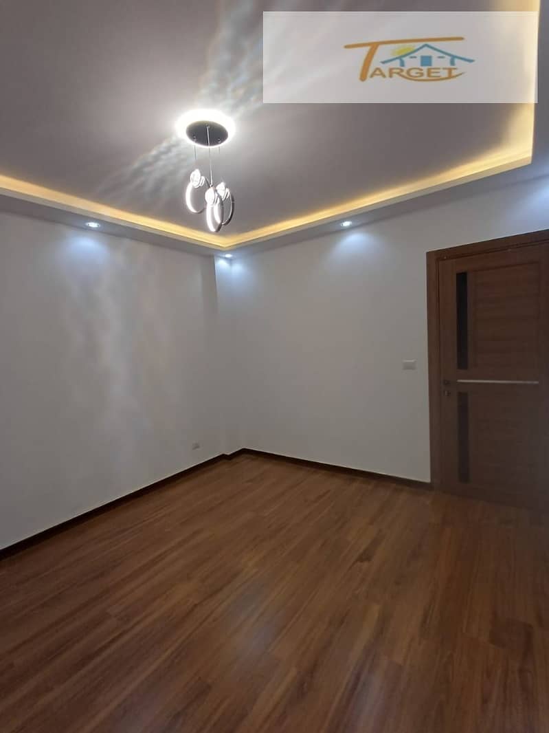 7 b97a0cd8-4c20-4dca-80da-4f04626bab65. jpg