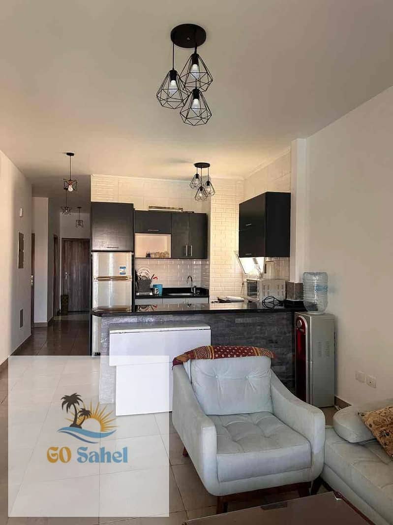 3 0f9b3a89-5943-4b97-8a62-fa2c637a62b8. jpg