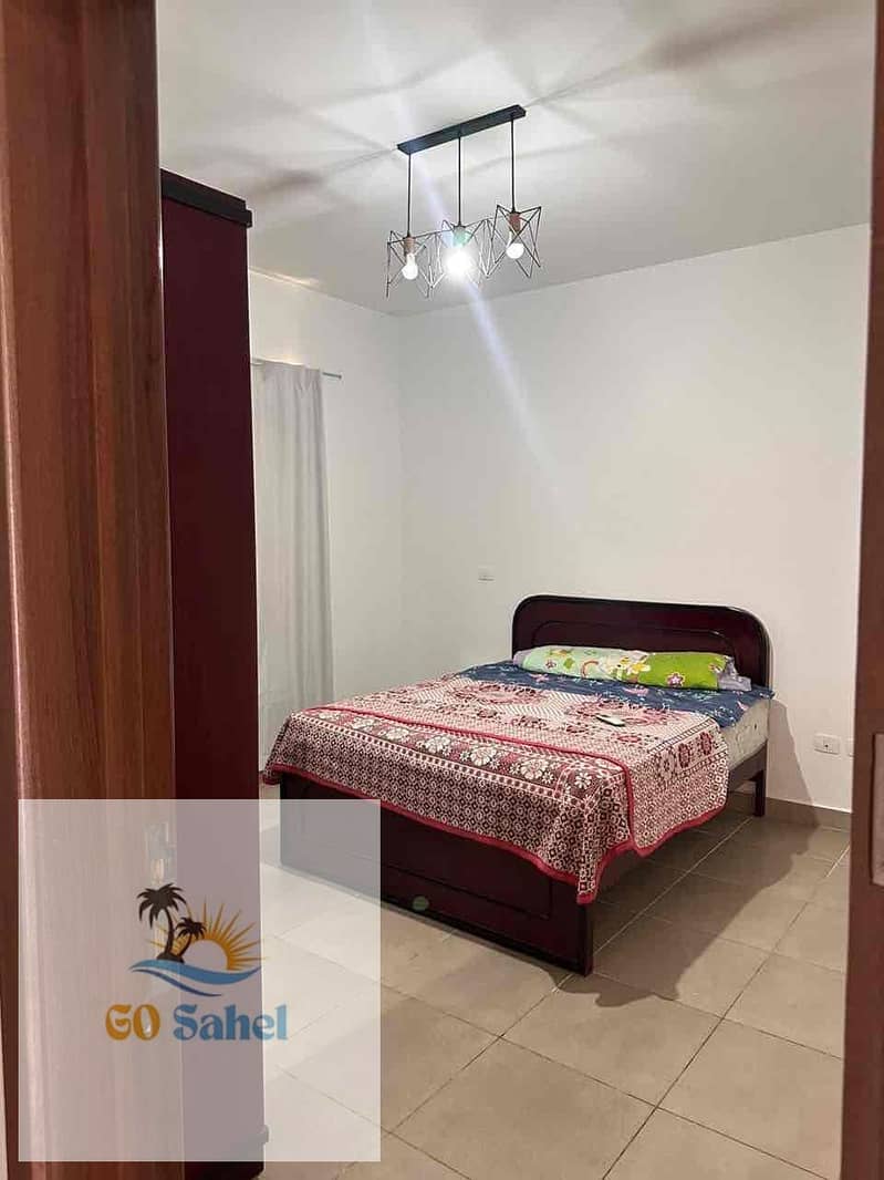 10 92303cb3-a7d1-424e-a2eb-f5bb905ff888. jpg