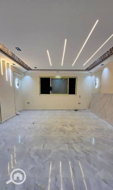 للبيع شقه 160 م 2 نمره من اللبيني فيصل الرئيسي