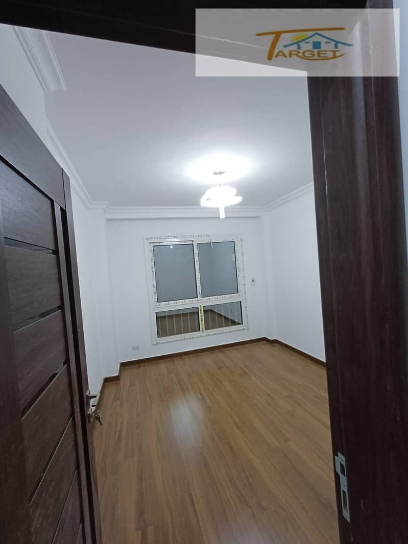 11 dce67b31-aa4f-41a5-92df-388b6676dab3. jpg