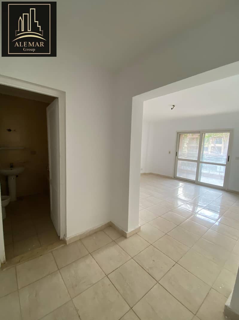 2 5f753030-3245-4566-8540-28d1b3e3524b. jpg