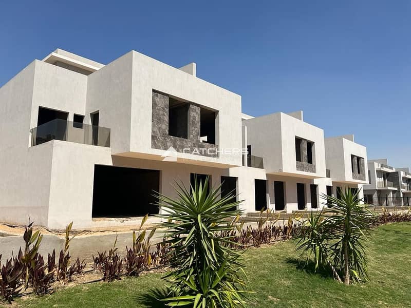 12 WhatsApp Image 2025-11-09 at 12.48. 50_4e1bbd40. jpg