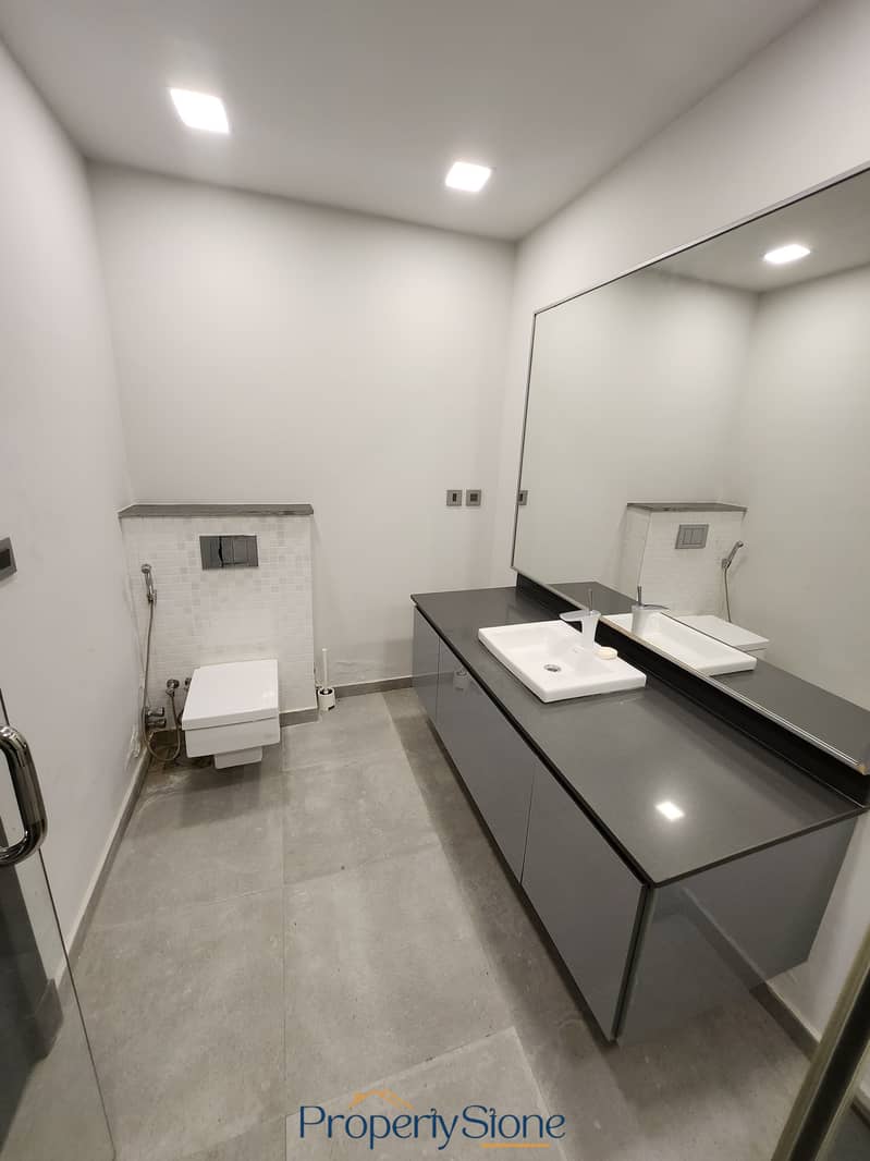 11 WhatsApp Image 2025-11-29 at 4.37. 36 PM (1). jpeg