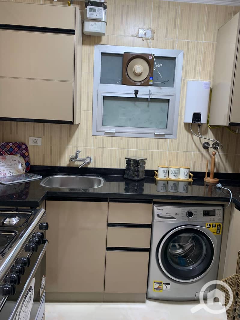 4 WhatsApp Image 2025-11-29 at 17.40. 12_c77df8ef. jpg