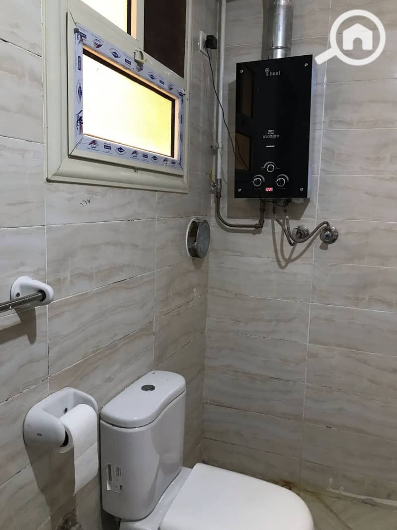 6 WhatsApp Image 2025-11-29 at 16.22. 49_d8bf3b4c. jpg