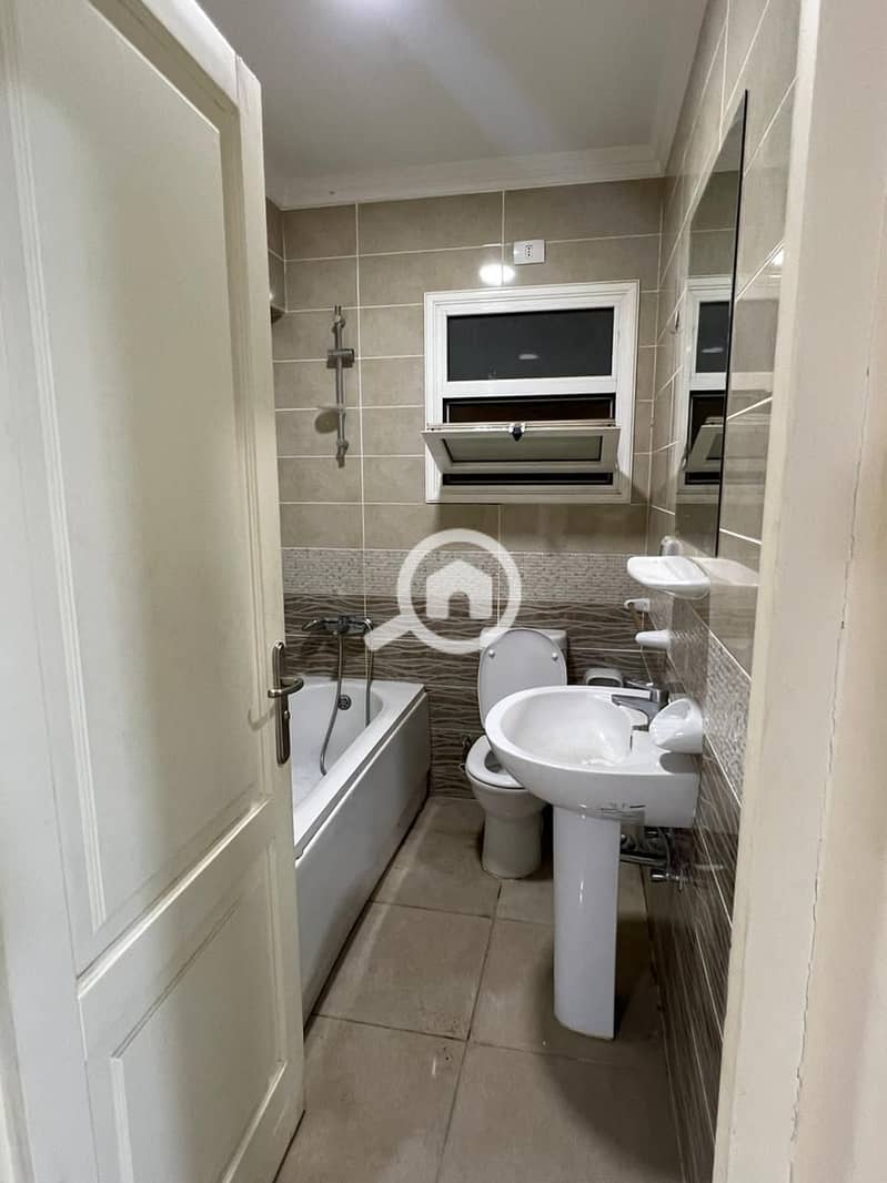 10 WhatsApp Image 2025-09-17 at 3.08. 03 PM (2). jpeg