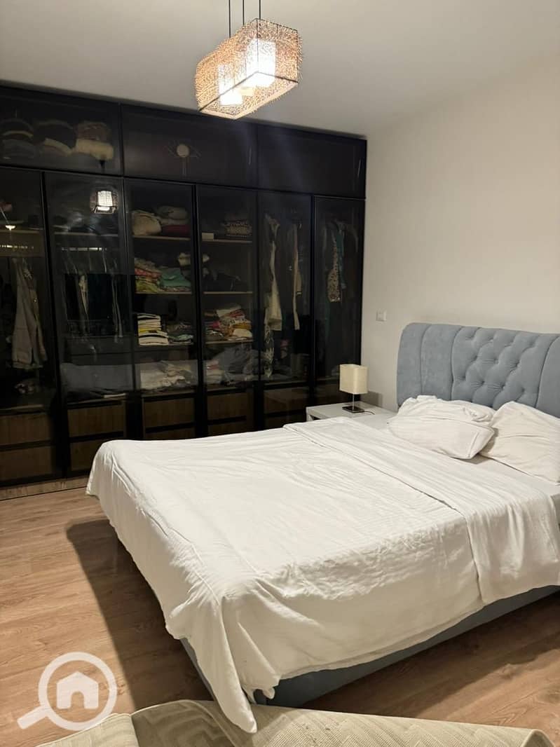 5 WhatsApp Image 2025-11-29 at 17.52. 36_3fd1c8c4. jpg