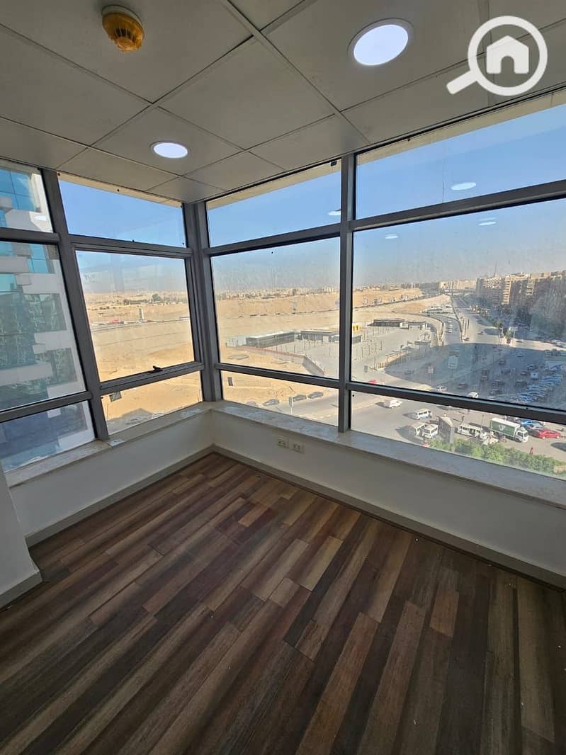 8 WhatsApp Image 2025-11-29 at 5.22. 32 PM (1). jpeg