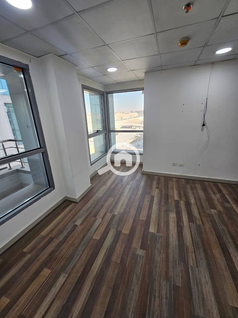 12 WhatsApp Image 2025-11-29 at 5.22. 30 PM (1). jpeg