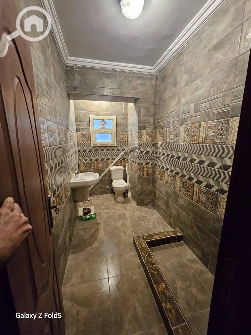 5 IMG-20251119-WA0161. jpg