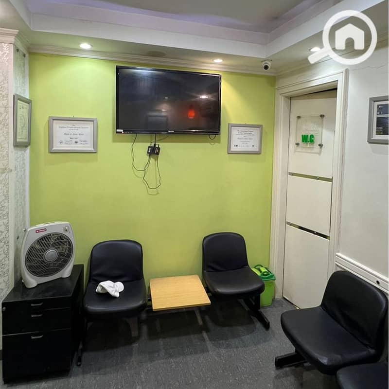 12 Untitled-1_0011_4358341b-cf41-442c-9e6b-bf4c528f366c. jpg