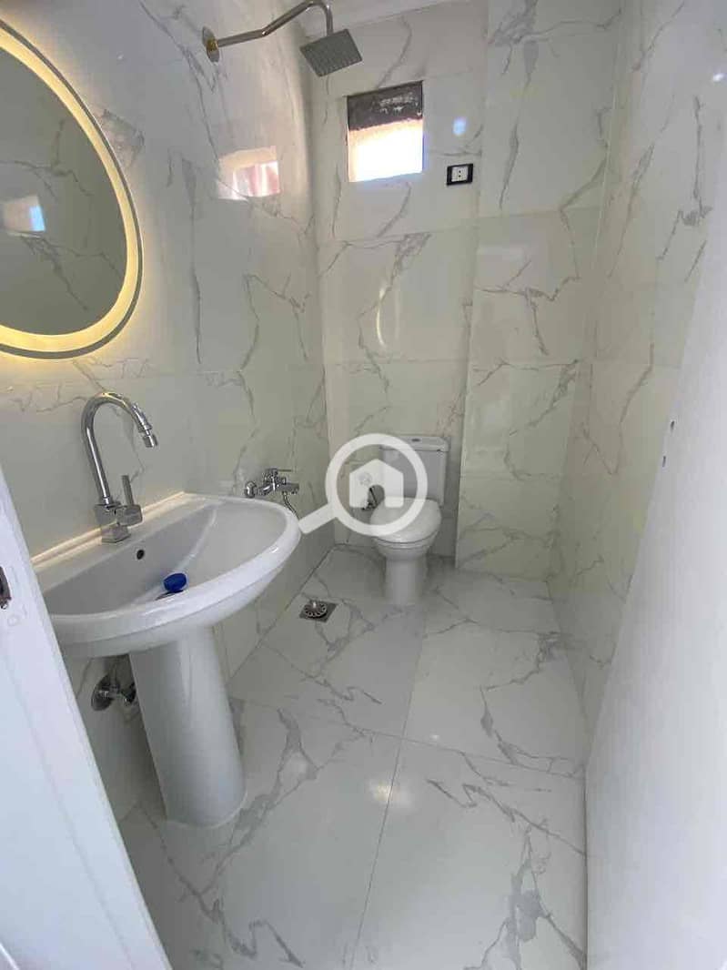 5 bce89028-d759-4b42-ac17-06741ad6222b. jpg