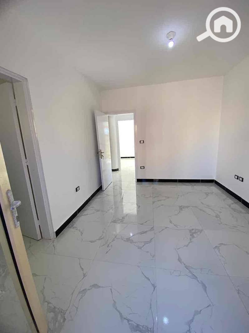 11 46106222-a05f-4fac-afc2-5c74ea5ce2a6. jpg