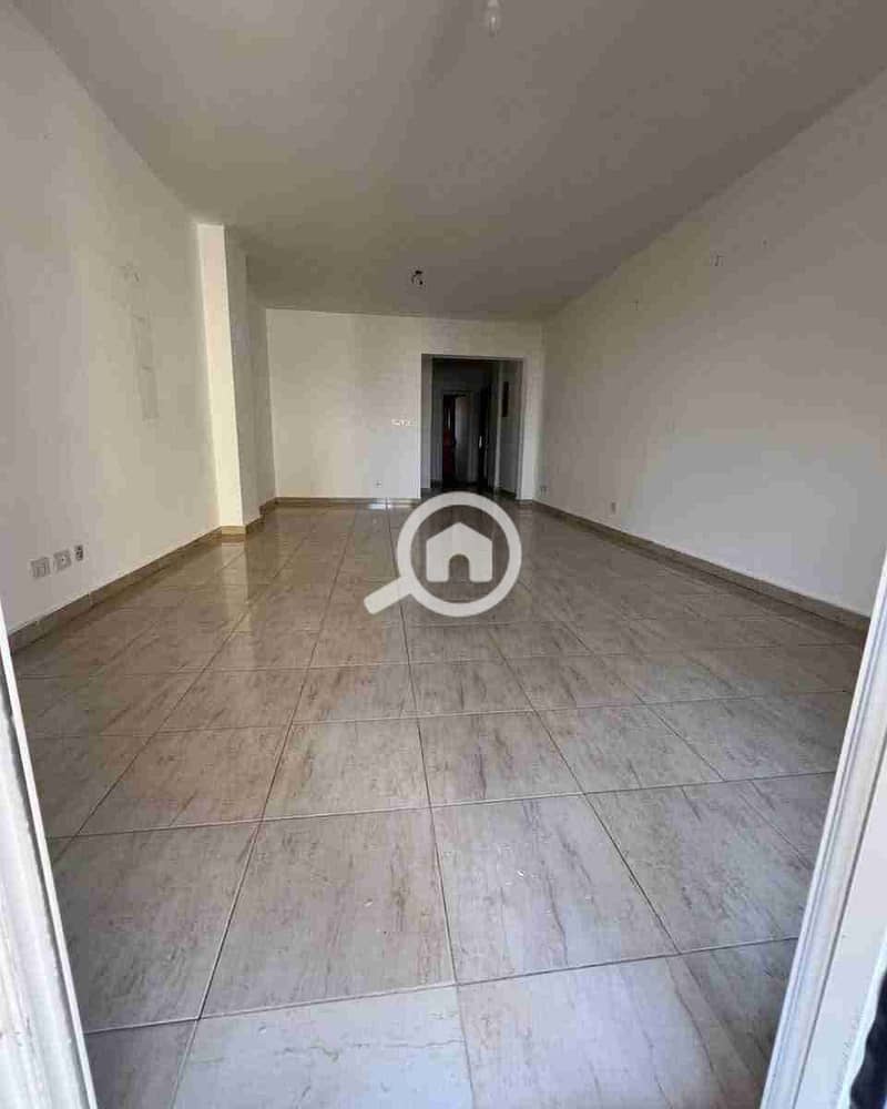 3 FB_IMG_1764176921066. jpg