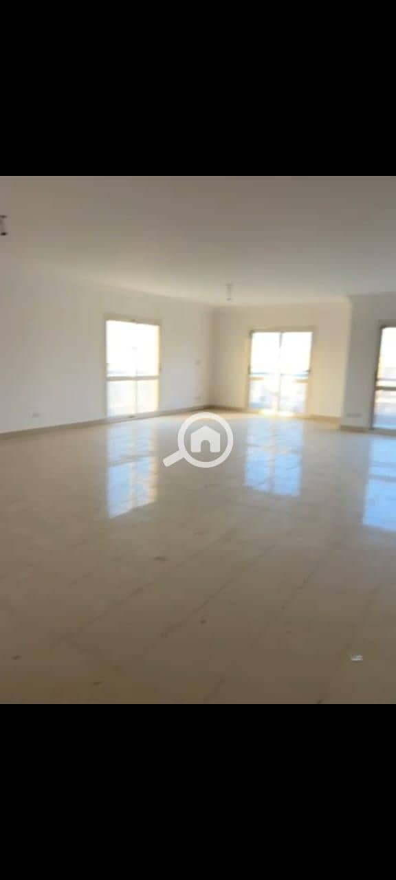 2 699d7873-0306-4984-84ac-1dc9e7ee65ad. jpeg