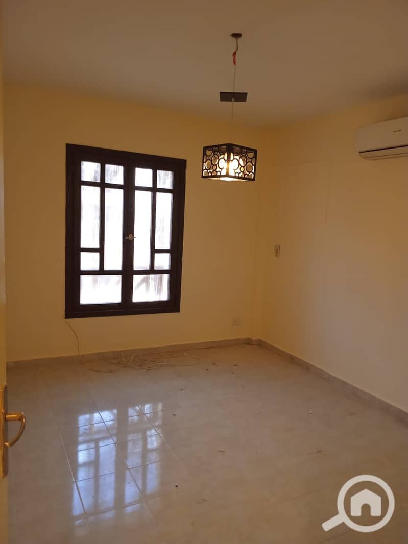 4 1cf73598-f063-47e6-87d2-f051b662d79d. jpeg