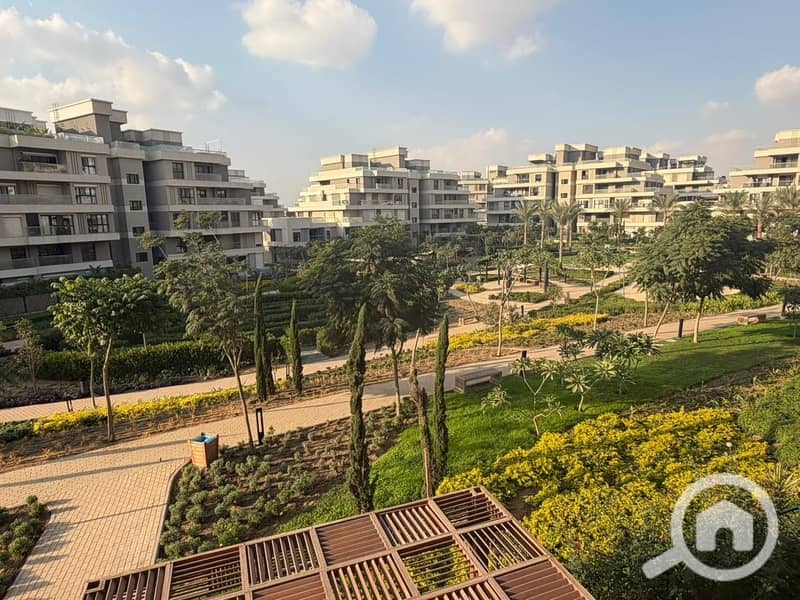 2 75f1bf3e-f7e4-4f3d-80fc-a20b1b8ee525. jpeg