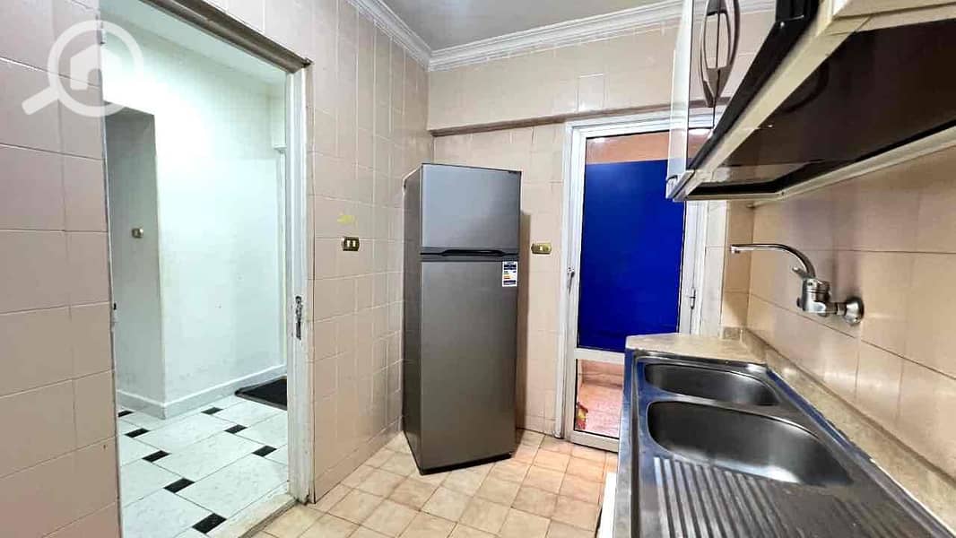 14 6b49fbe7-4152-422d-a112-33a191e83a5c. jpg