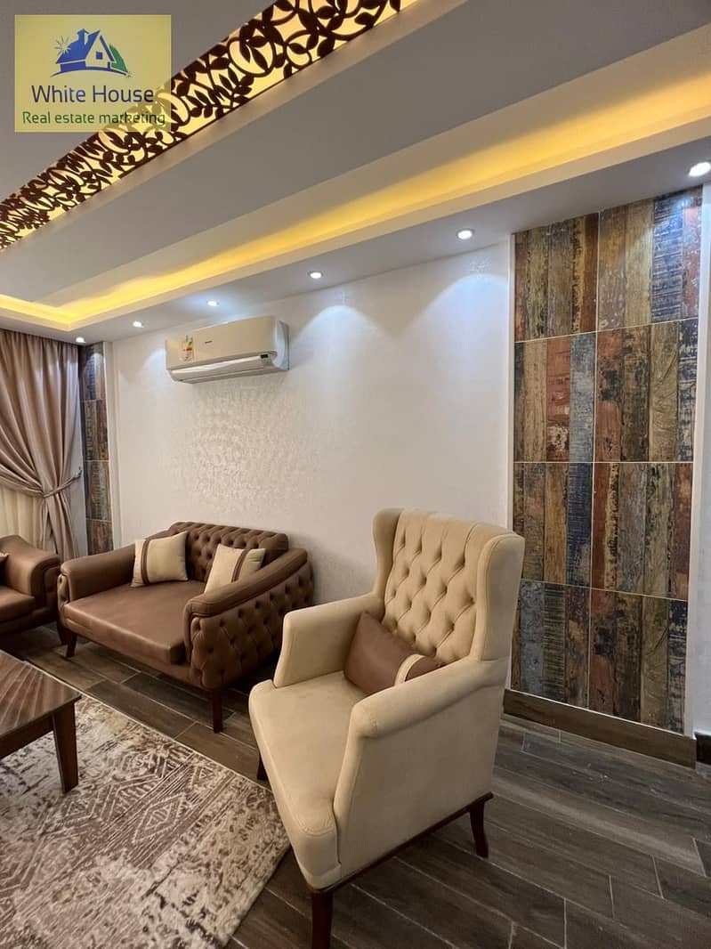 4 e39a882f-4710-44d2-a10c-f557fda6ee1f. jpeg