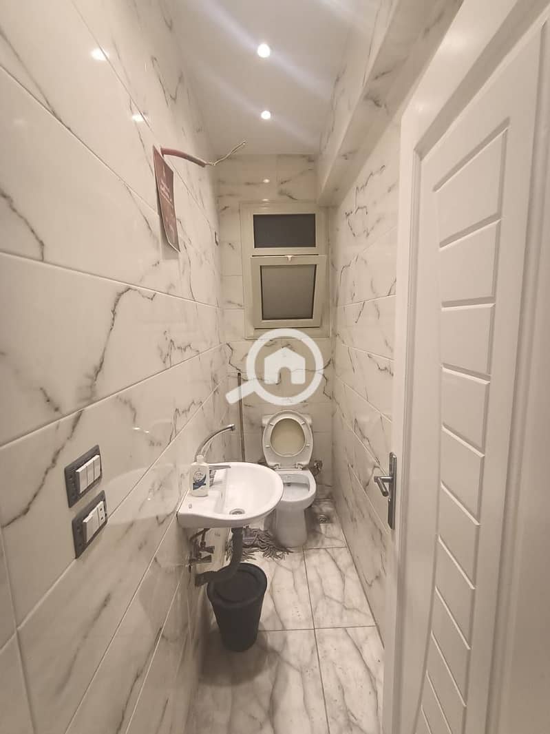 10 WhatsApp Image 2025-11-29 at 8.39. 17 PM. jpeg