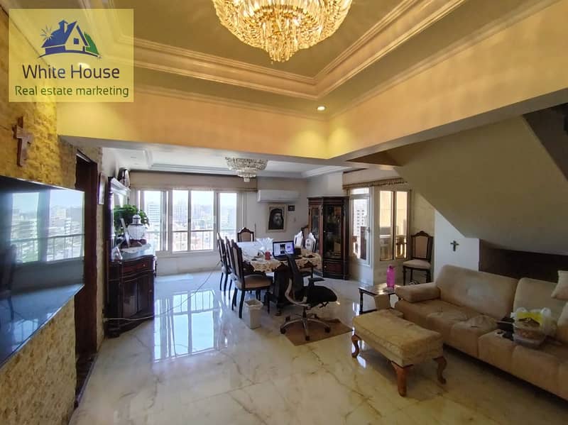 2 7f479c96-33a0-4626-8783-5b6b61ff7971. jpg