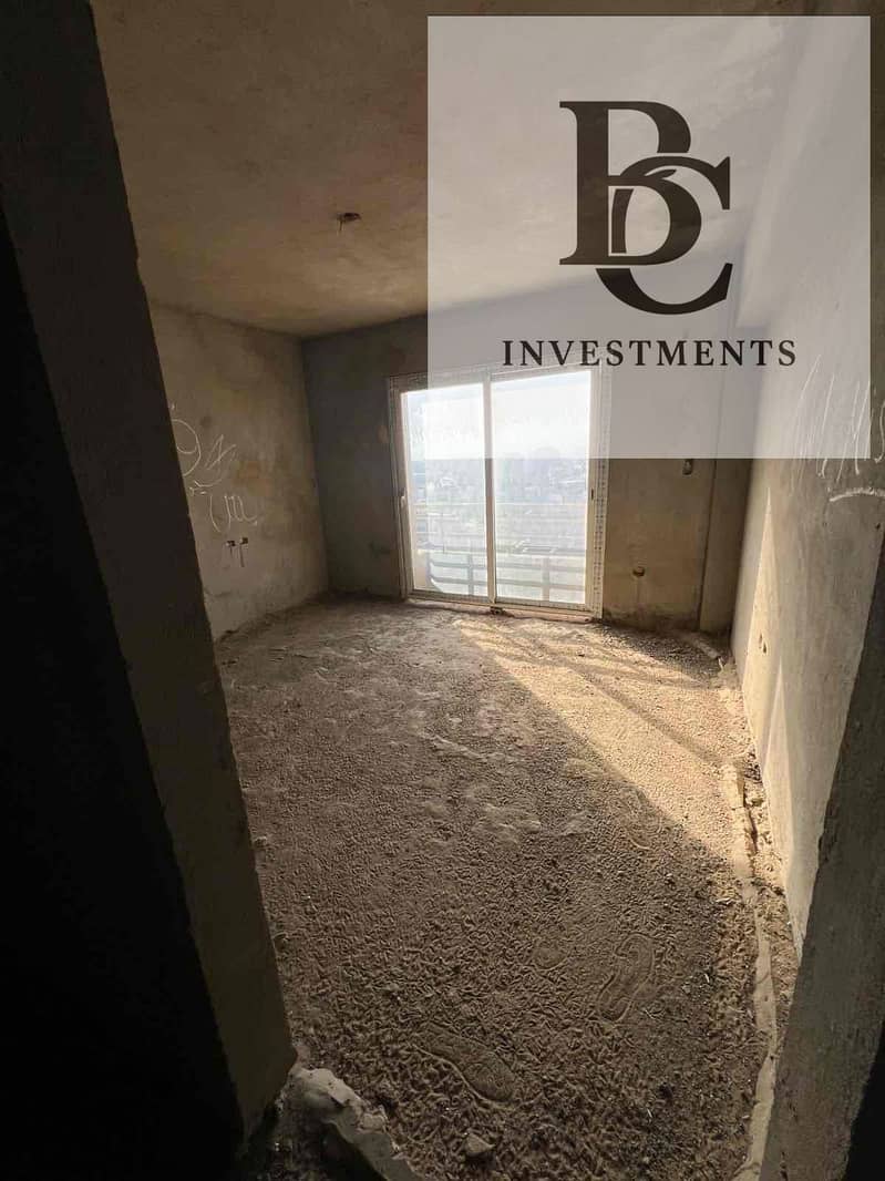 4 87d74d45-9687-4a23-b9c4-098df9ef9b4a. jpg