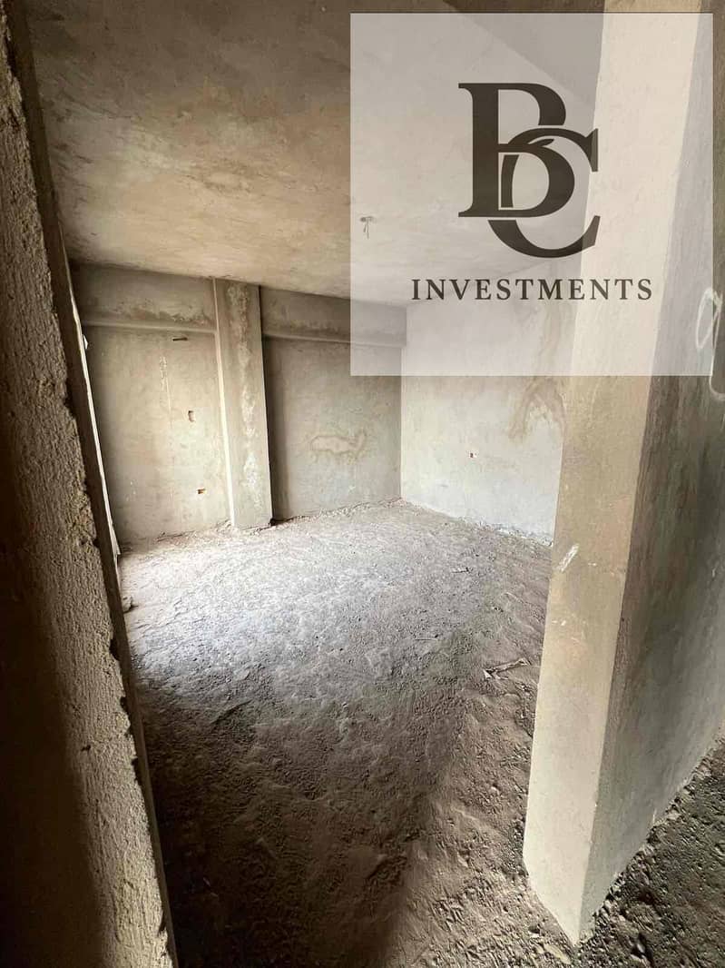 5 2e899a21-2810-4f06-b2db-d67c5f812218. jpg