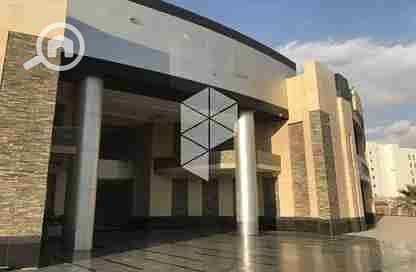 Showroom for Rent in New Cairo, Cairo - 1000503630. webp