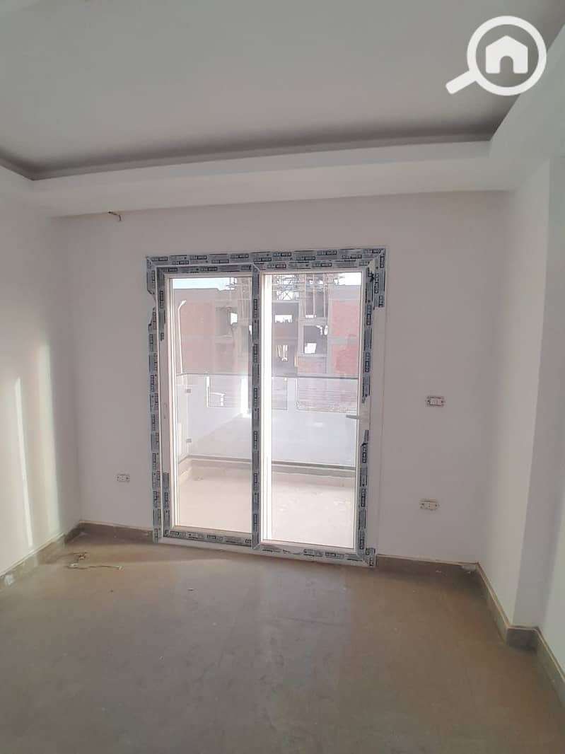 8 ba822811-cd64-4f1e-a4b4-3b4578bad558. jpg