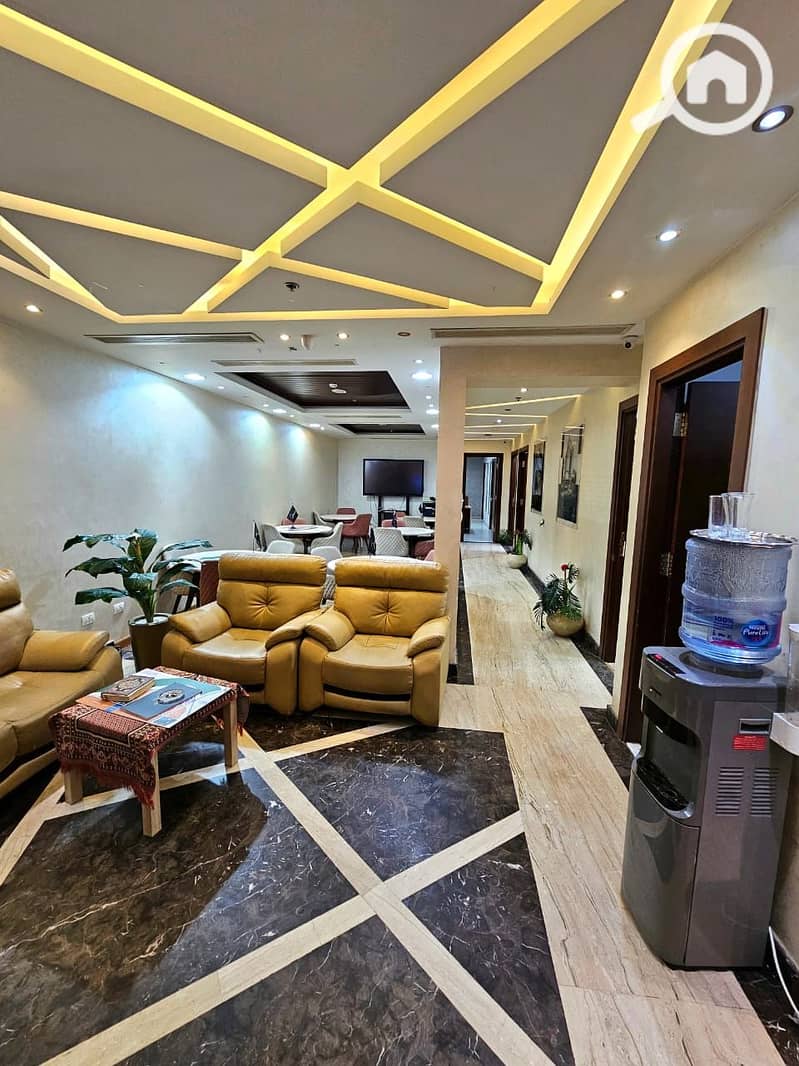 2 WhatsApp Image 2025-11-29 at 11.00. 06 PM. jpeg