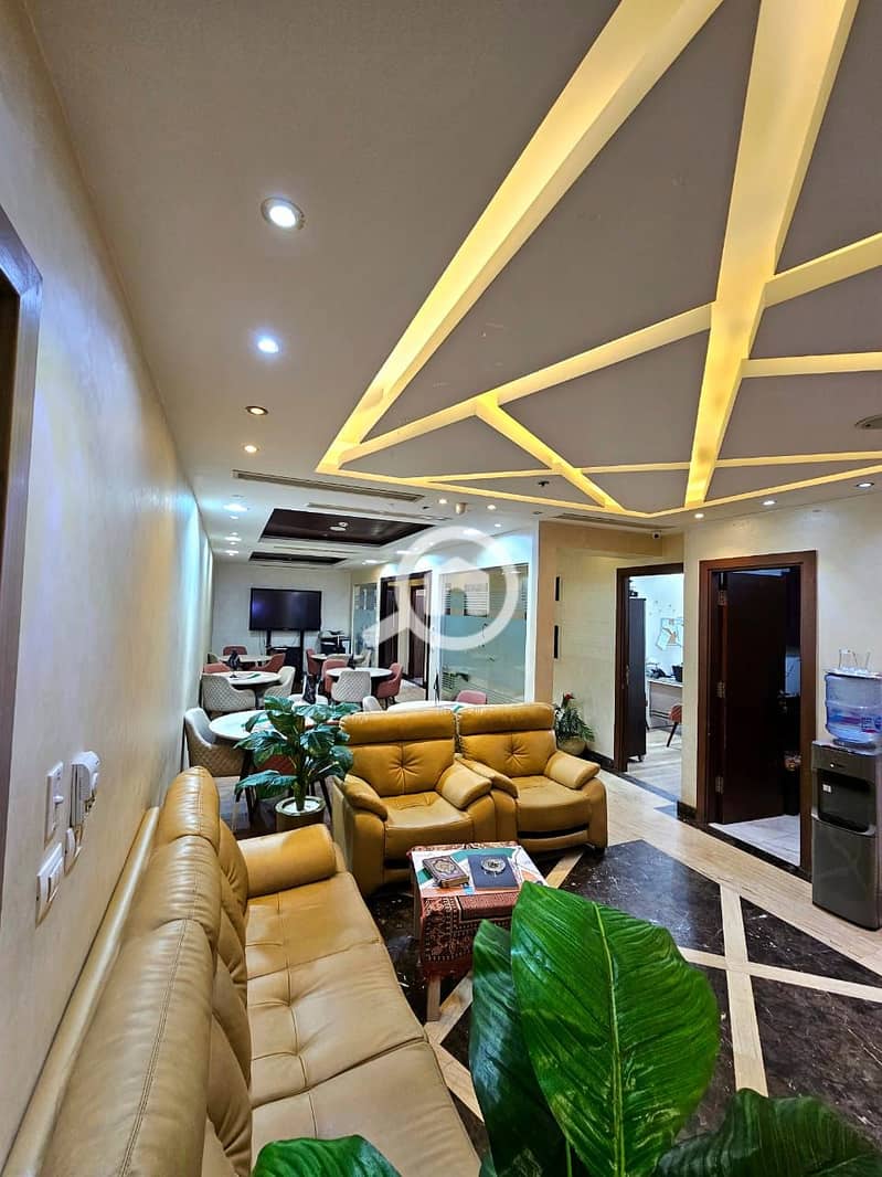 21 WhatsApp Image 2025-11-29 at 11.00. 06 PM (1). jpeg