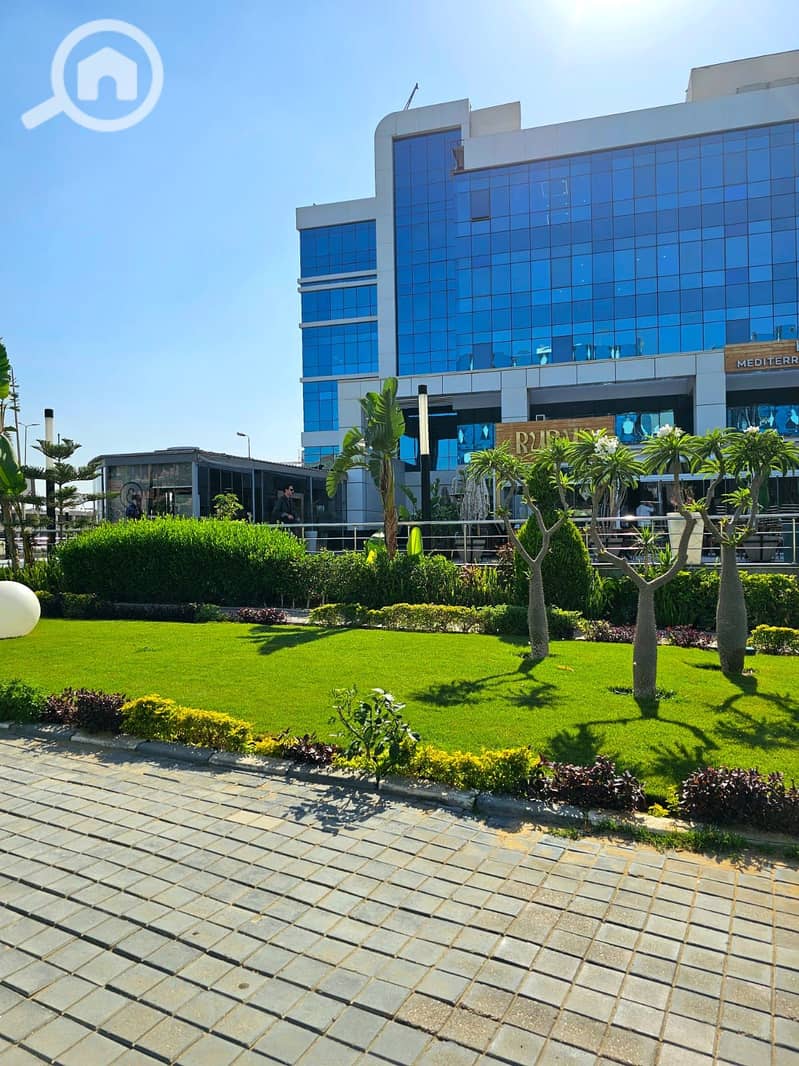 28 WhatsApp Image 2025-11-26 at 11.04. 00 PM. jpeg