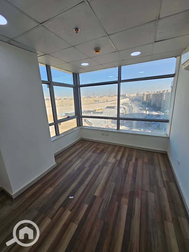 16 WhatsApp Image 2025-11-29 at 5.22. 29 PM. jpeg