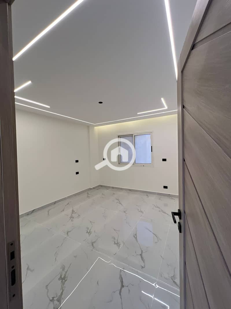 9 WhatsApp Image 2025-11-29 at 11.29. 19 PM (1). jpeg