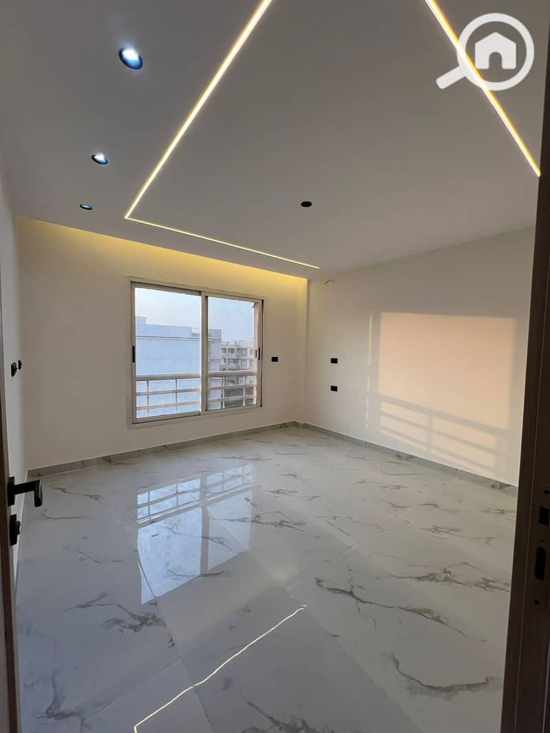 10 WhatsApp Image 2025-11-29 at 11.29. 19 PM. jpeg