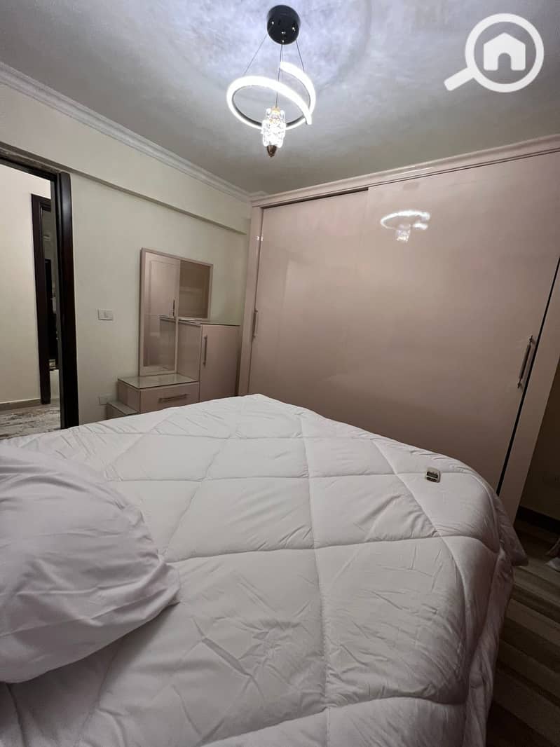 8 97e46056-c784-4e62-b2c0-62f4762912e1. jpeg