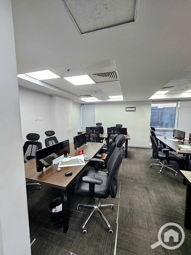 5 77de8b7f-d576-42fa-a323-755f97511601. jpg