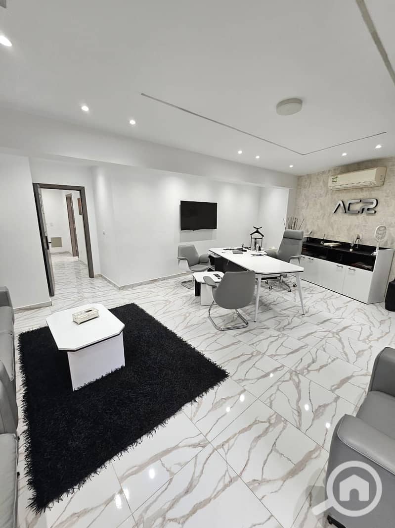 10 WhatsApp Image 2025-11-02 at 1.59. 38 PM. jpeg