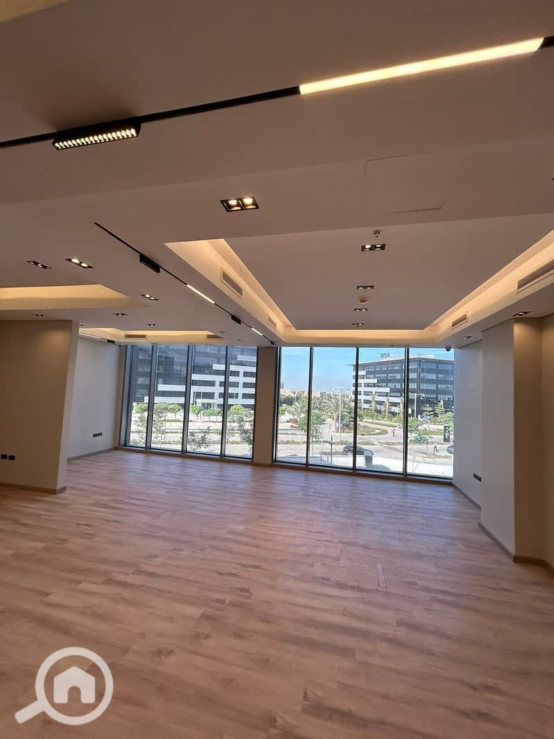 18 WhatsApp Image 2025-11-22 at 9.28. 59 PM (2). jpeg