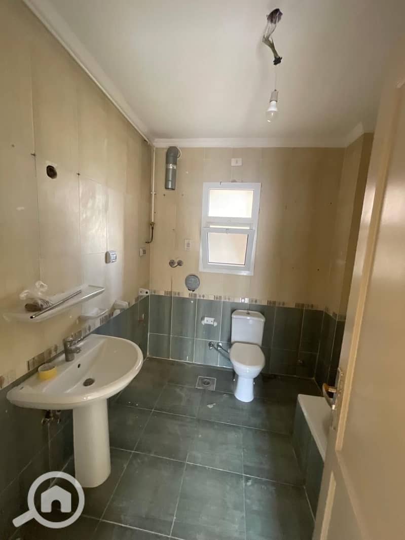 8 WhatsApp Image 2025-11-26 at 12.28. 37 AM (5). jpeg