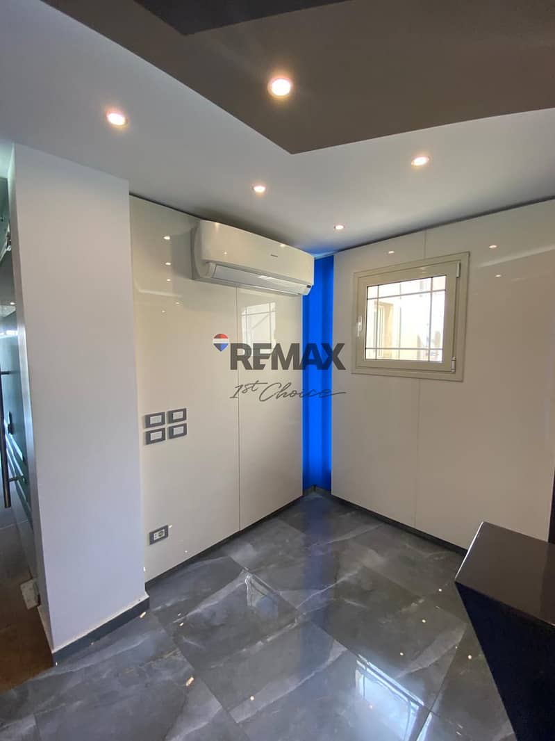 9 55ac8fb3-358e-4c9a-b7f4-d1facddcd2d6. jpg