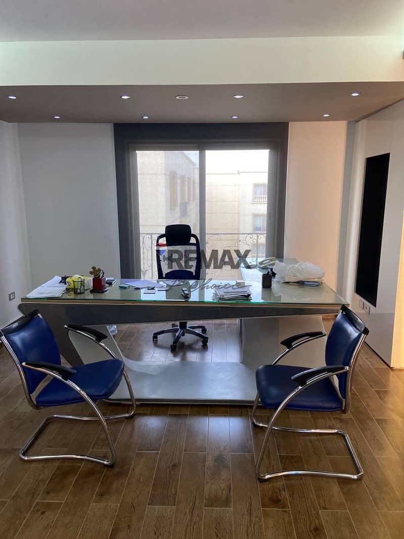 15 cfa0b31e-3b9c-4e7f-8843-f0b23a3f0311. jpg