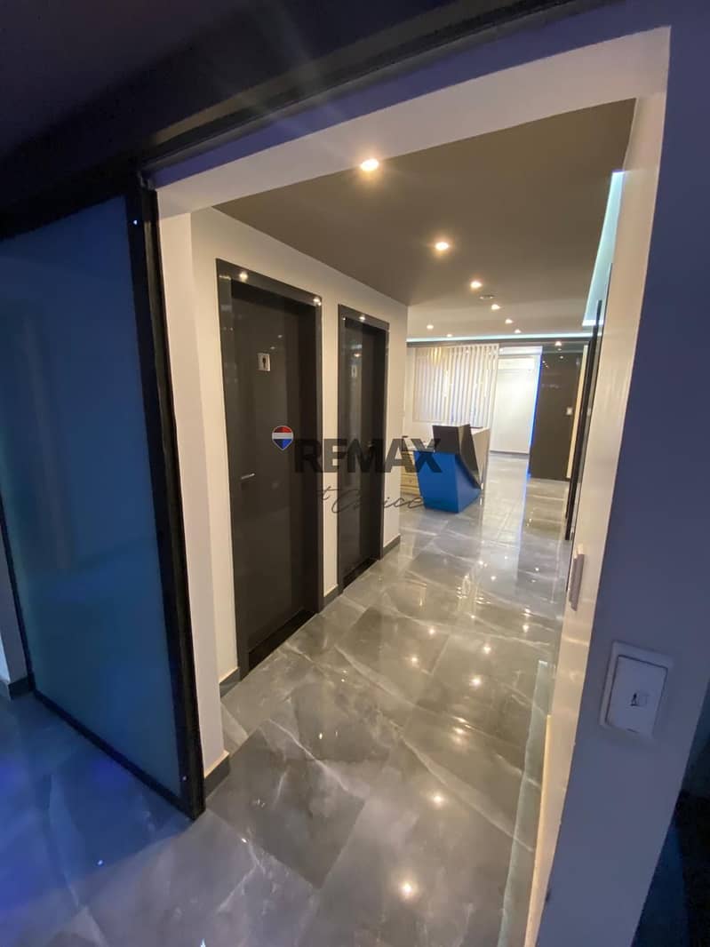 16 e4900c3f-49ec-48be-a2be-9888b40e24b2. jpg