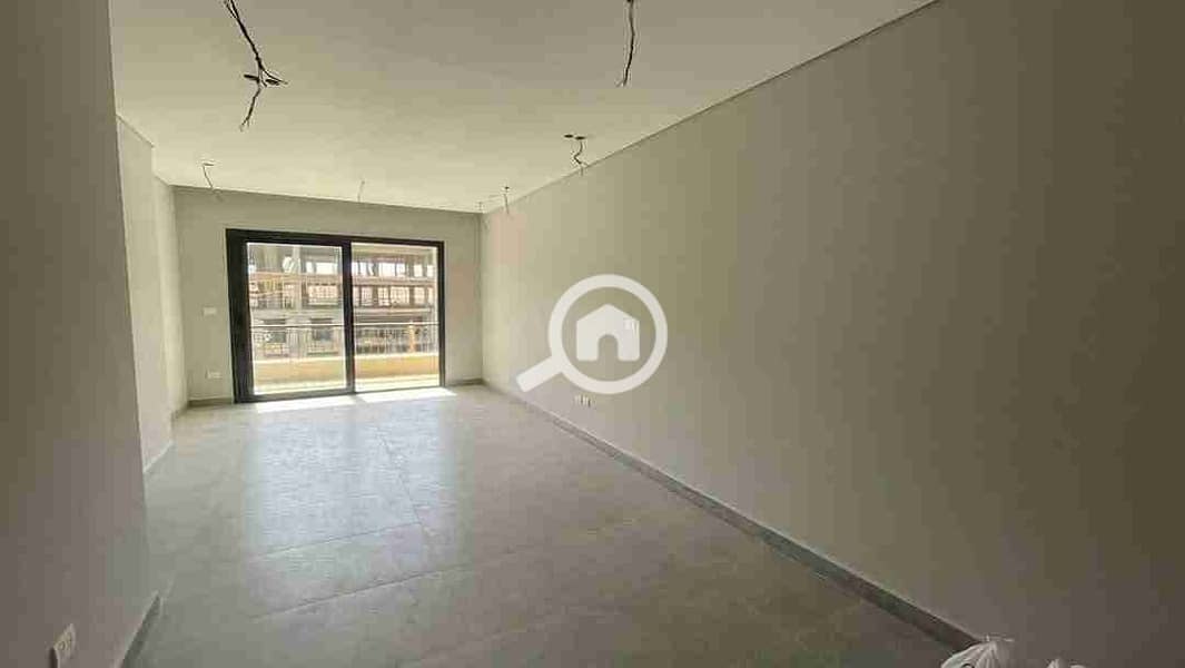 1000676161. jpg 1000676161. jpg