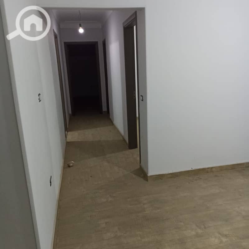 8 55c653eb-0b7a-466e-879d-b7c337161d1b. jpeg