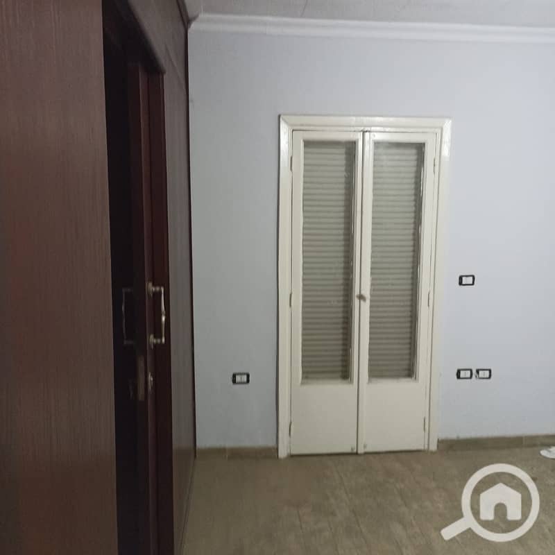 15 44dddea0-4e37-4e9f-99fa-3a894cac78ad. jpeg