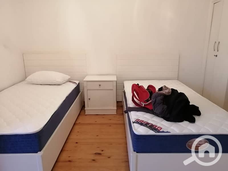 2 adcd0aab-a846-4edb-9124-1b7128eb2032. jpeg