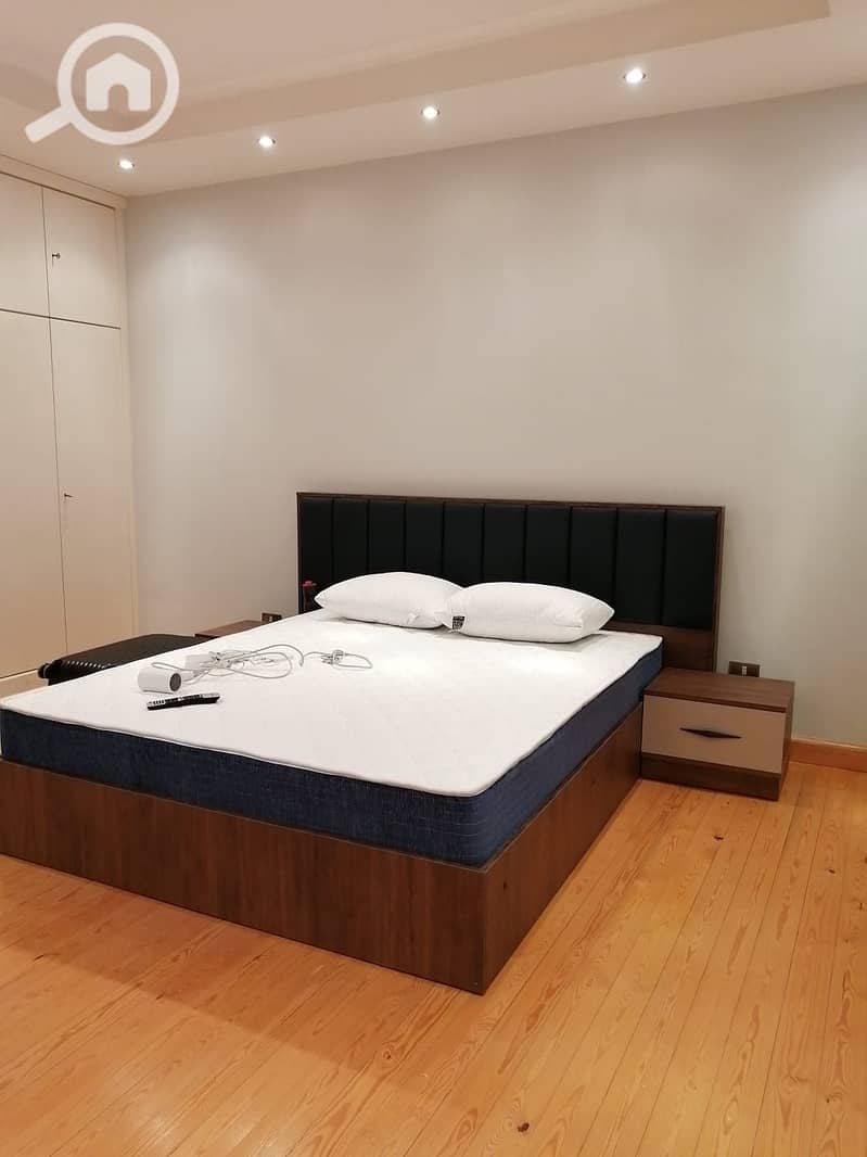 5 286fd6bc-2870-4392-8d3c-c9a837724734. jpeg